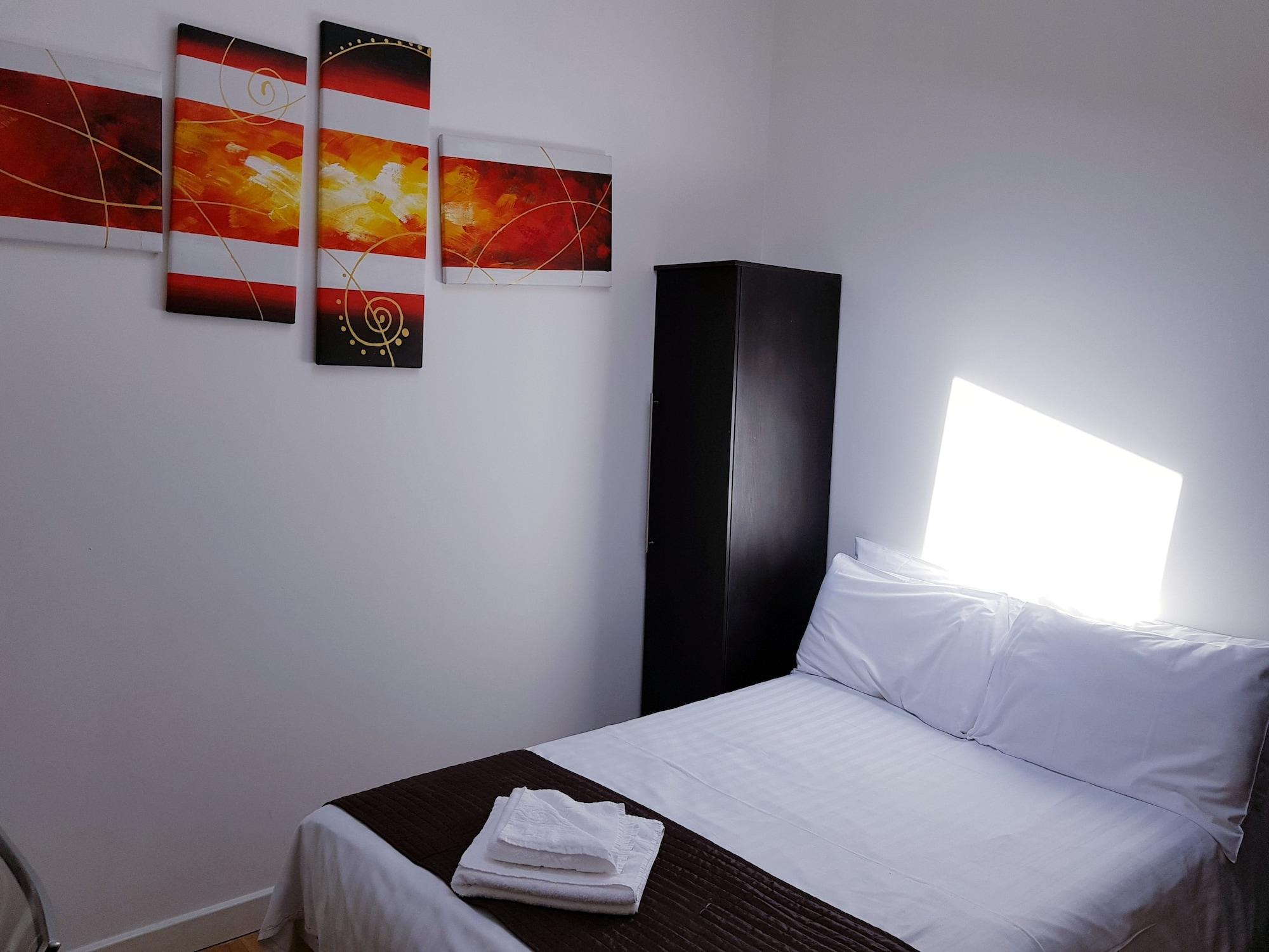 London Stay Apartments Экстерьер фото