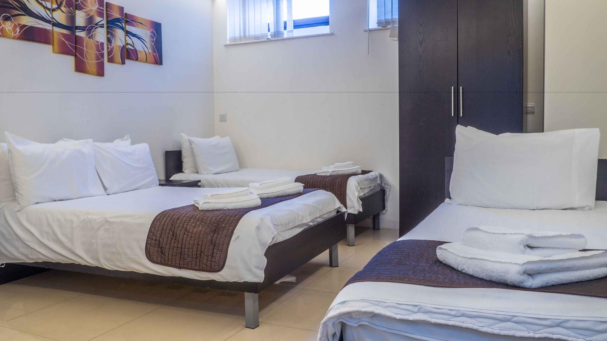 London Stay Apartments Экстерьер фото