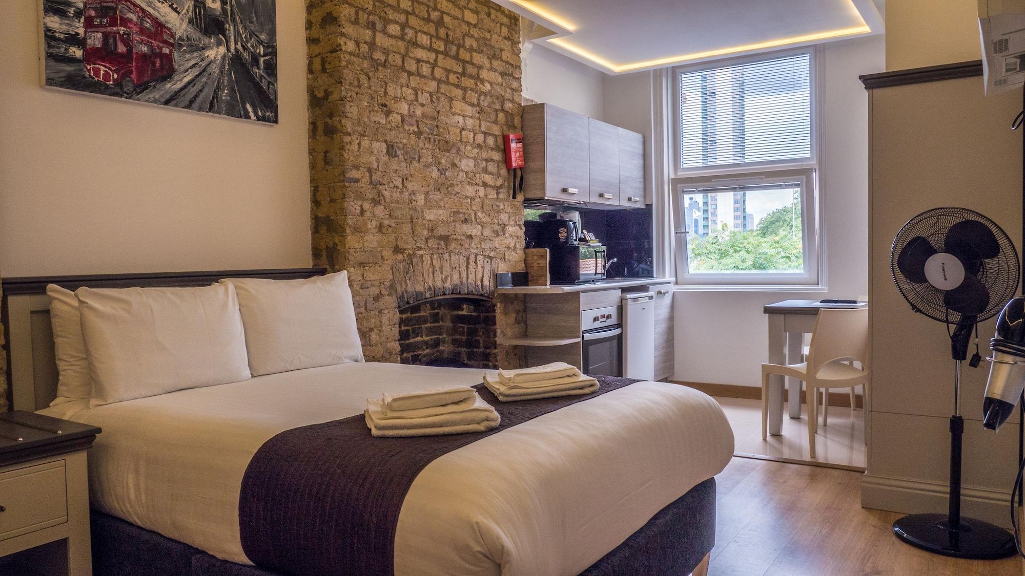 London Stay Apartments Экстерьер фото